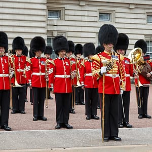London British Royalty walking tour including Changing Of The Guard – Recently Added Experiences Recently Added Experiences Shop Online at Dubai Trades