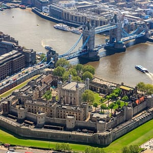 The Tower of London & See 30+ London Top Sights – Sightseeing and Tours Sightseeing and Tours Shop Online at Dubai Trades