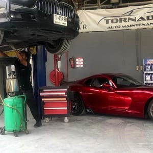 Oil Change Service CAR Shop Online at Special Price from Dubai Trades