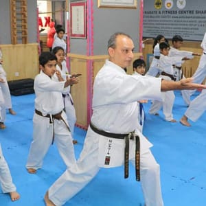 Try One, Four, Or Eight Regular Class With Optional For A Month LEISURE SPORTS Shop Online at Special Price from Dubai Trades