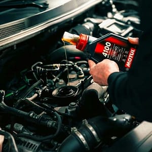 4, 6, Or 8 Cylinders Oil Change With 60 Point Vehicle Health Check CAR Shop Online at Special Price from Dubai Trades