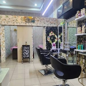 Eyebrow & Upperlip Threading & Tinting, Eyelash Extensions, & More FACIAL TREATMENTS Shop Online at Special Price from Dubai Trades