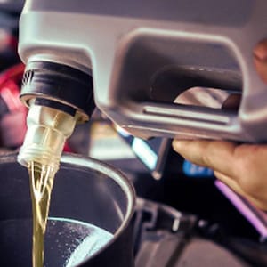 Oil Change CAR Shop Online at Special Price from Dubai Trades