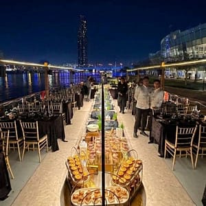 Luxury Dubai Canal Cruise With Soft Or House Beverages EXPERIENCE RESTAURANTS Shop Online at Special Price from Dubai Trades 2