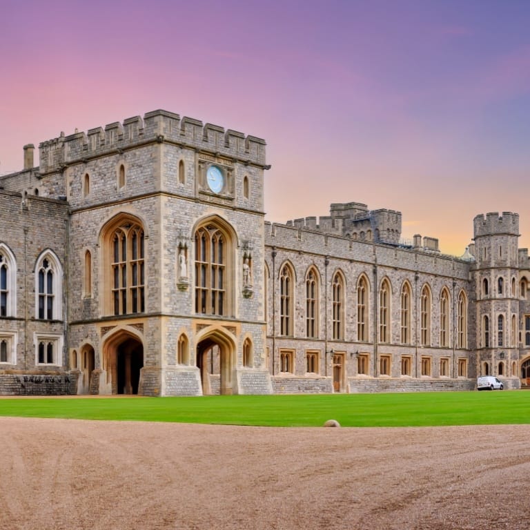 Windsor, Oxford and Stonehenge Tour from London – Combos and more adventures Combos and more adventures Shop Online at Dubai Trades 2