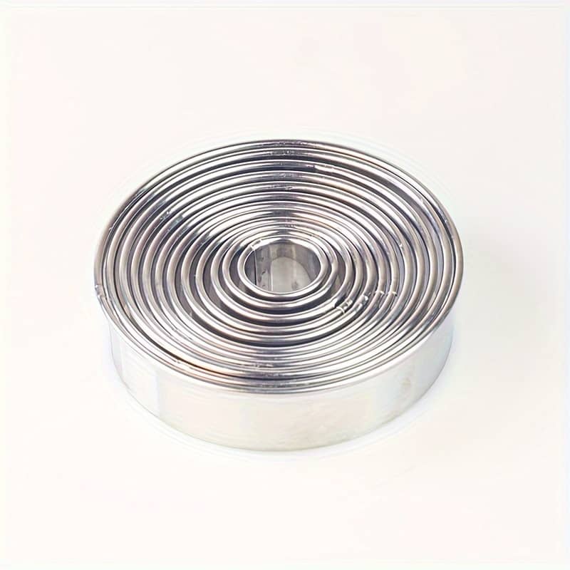 12pcs Round Rolled Stainless Steel Cookie Cutter Round Cookie Cutter Cookie Cutter Round Pastry Mold Round Donut Ring Mold For Baking Pastry Bakeware Shop Online at Dubai Trades 2