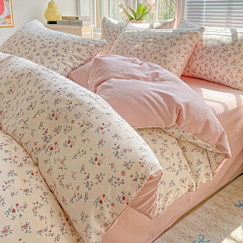3pcs Polyester Small Fresh Small Floral Three-piece Set 1 Quilt Cover + 2 Pillowcases Fabric Square Weight 100g Bedding Shop Online at Dubai Trades 2