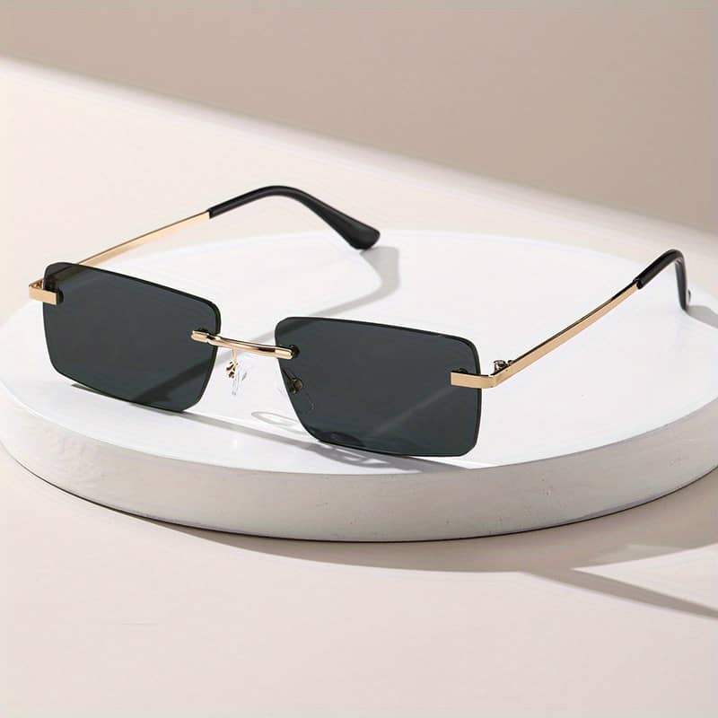 A Pair Of Stylish Metal Rimless Glasses For Men, Casual Wear. Accessories Shop Online at Dubai Trades 2