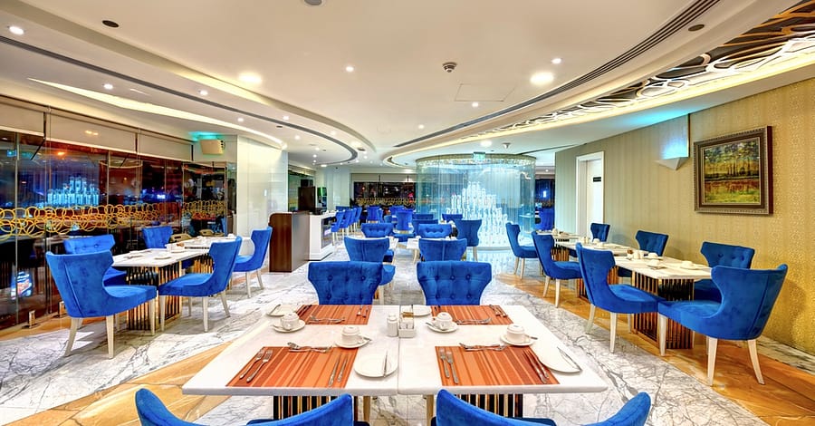 4* Weekend Brunch Buffet At The Award-Winning Worlds Tallest Hotel Dubai restaurants Shop Online at Dubai Trades 2