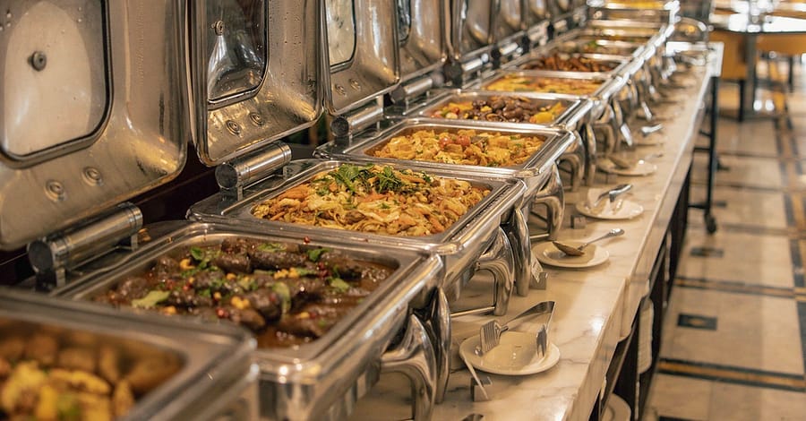 5* Daily Dinner Buffet With Complimentary Soft Beverages And More Abu Dhabi restaurants Shop Online at Dubai Trades 2