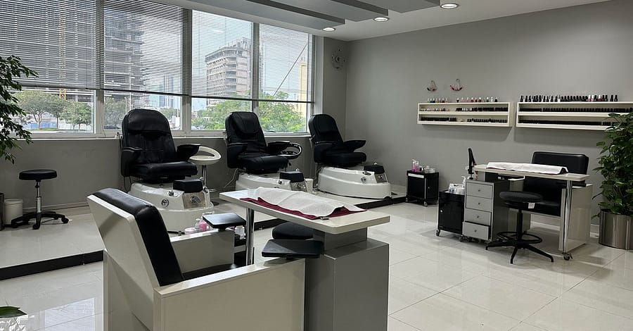 Choice Of Manicure Or/And Pedicure Services At Crystal Beauty Lounge Dubai other Shop Online at Dubai Trades 2
