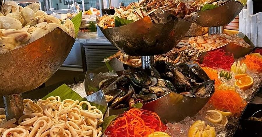 Choice Of Buffet At Artisan Kitchen At 5* Bab Al Qasr Abu Dhabi restaurants Shop Online at Dubai Trades 2