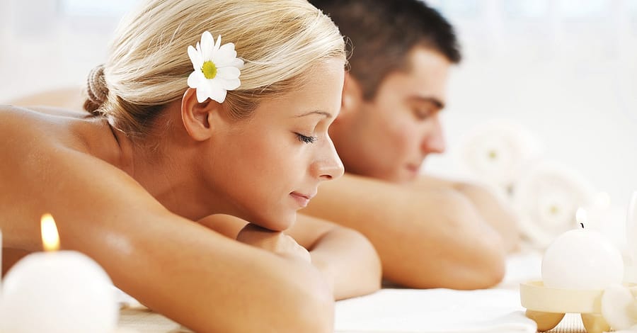 For Men/Women: Foot Reflexology, Full Body Spa, Back Spa, Or More Dubai other Shop Online at Dubai Trades 2