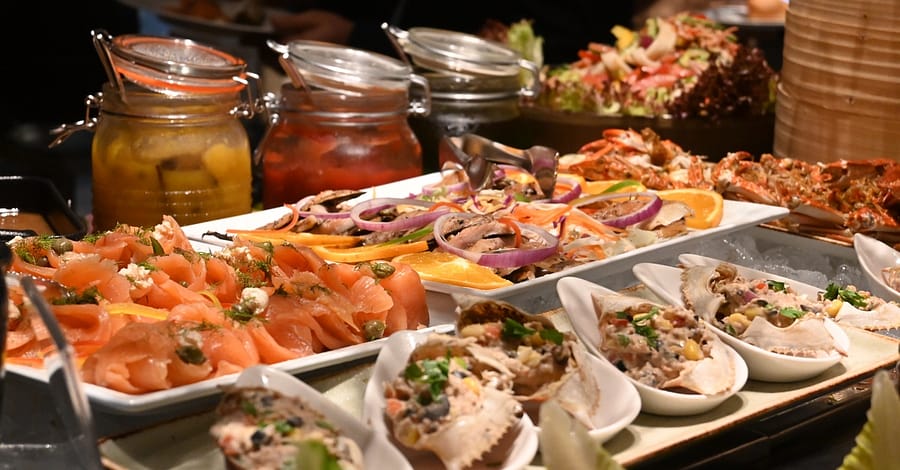 Night Dinner, Spicery @ 4* Novotel Gold District: Child Aed 45 & More Dubai restaurants Shop Online at Dubai Trades 2