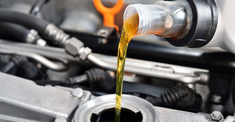 Oil Change – Full Service Dubai car Shop Online at Dubai Trades 2