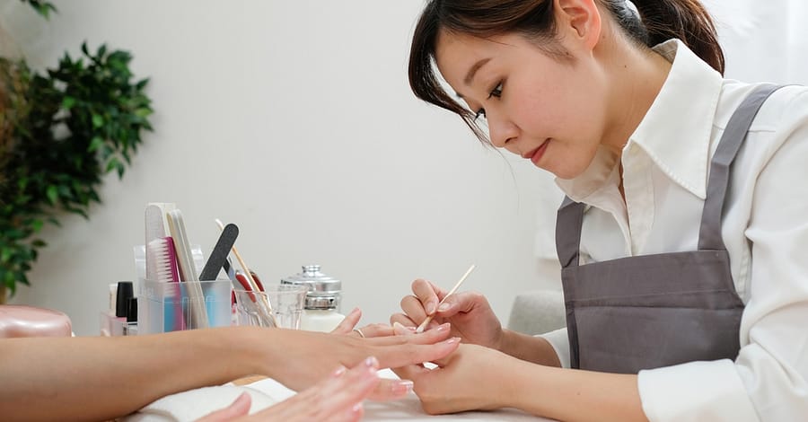 Up To 57% Off On At Stylin Lash And Beauty Salon Jumeirah 1 Dubai other Shop Online at Dubai Trades 2