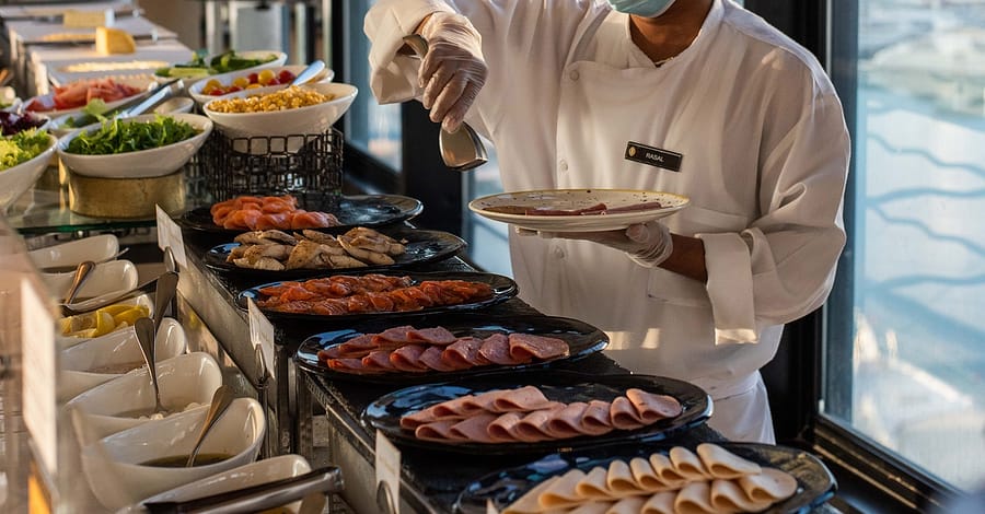 5* Premium Lunch Or Dinner Buffet: Child (Aed 75), Adult (Aed 129) Abu Dhabi restaurants Shop Online at Dubai Trades 2