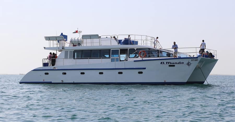 Canal Dinner Buffet Yacht Cruise Dubai package Shop Online at Dubai Trades 2
