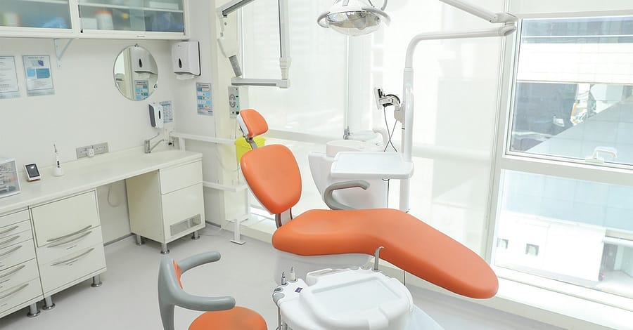 Complete Dental Care – Teeth Whitening, Veneers, Crowns & More! National Deal other Shop Online at Dubai Trades 2