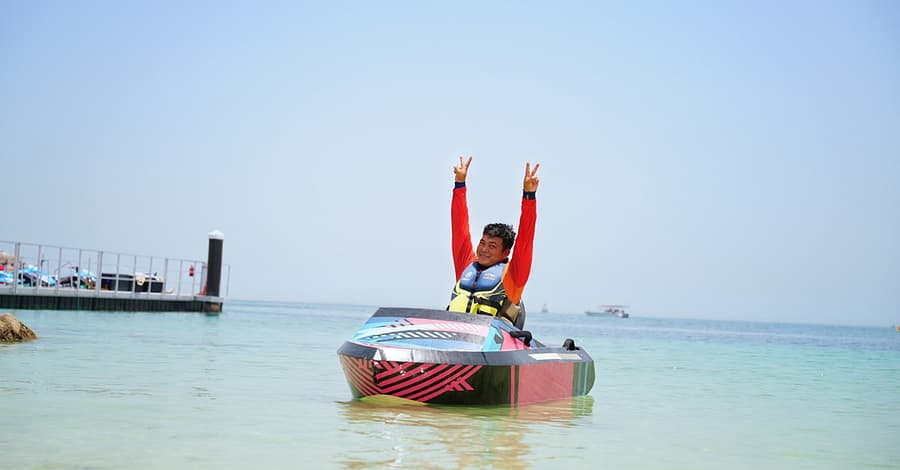 Experience 30, Or 60 Minute On A Luxurious Watercraft In Dubai For One Dubai activities Shop Online at Dubai Trades 2