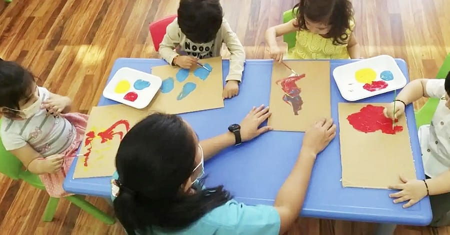 One Or Two Hour Play Access + Painting & Arts & Crafts For Up To Two Dubai activities Shop Online at Dubai Trades 2