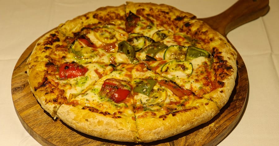Choose Your Perfect Pizza Or Pasta With Choice Of Flavours & Toppings Abu Dhabi restaurants Shop Online at Dubai Trades 2