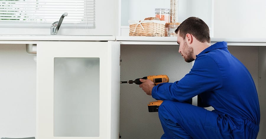 Get 1, 2, Or 3-Hrs Of Handyman / Carpenter / Plumbing / Electrician Dubai other Shop Online at Dubai Trades 2