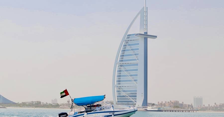 Private Speed Boat For Up To Six Persons At Bissalama Yachts Dubai activities Shop Online at Dubai Trades 2