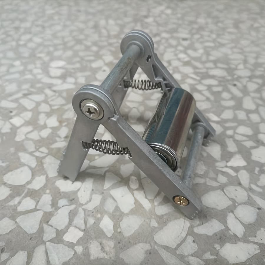 Adjustable Threading Aid Tool, Universal Electrician Cable Puller, Insertion And , Portable, No Required, For Home Electrical Wiring Cable Insertion & Extraction Tools Shop Online at Dubai Trades 2