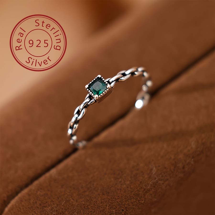 Elegant 925 Sterling Silvery Ring With Emerald Green Cubic Zirconia – Minimalist Design, & Special Occasions Clothing, Shoes & Jewelry Shop Online at Dubai Trades 2