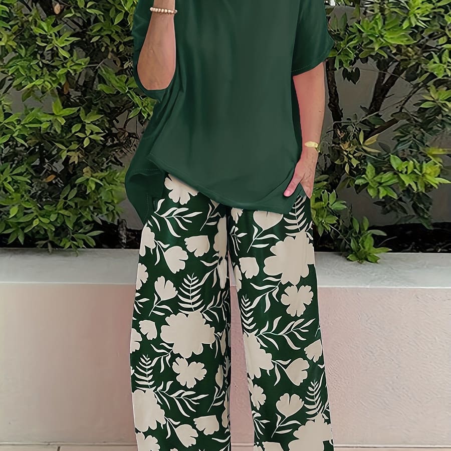European And Size Women’s Fashion Printed 2pcs Suit Clothing Shop Online at Dubai Trades 2