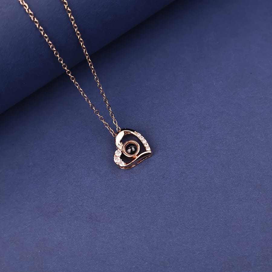 Fashion, Customized Projection Pendant Necklace, Copper Material Heart-shaped Pendant Necklace With Photo Customization, Necklace For Mother’s Day Clothing, Shoes & Jewelry Shop Online at Dubai Trades 2