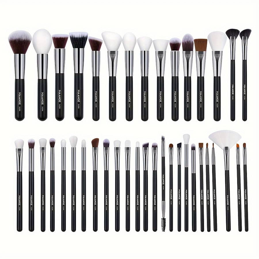 Maange 40pcs Premium Makeup Brush Set – Includes Foundation, Powder, Contour & Eyeshadow Brushes With Nylon Bristles And Wooden Handles For Beginners To Pros Beauty & Personal Care Shop Online at Dubai Trades 2